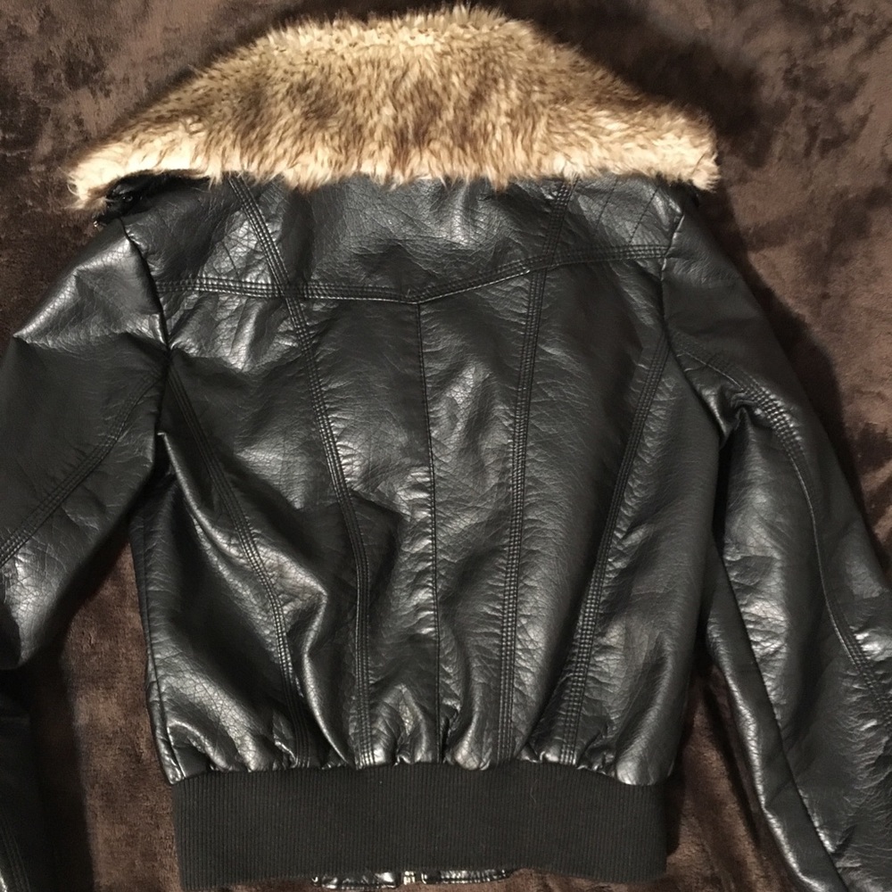 Jacket - Picture 3 of 5